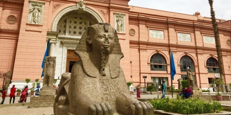 Historical Tour Visit Egyptian Museum, Citadel of Saladin & Bazaar