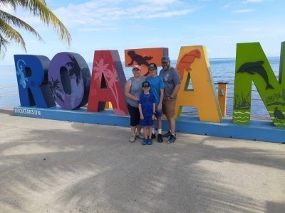 Iguana Farm & Sloths Combo Tour