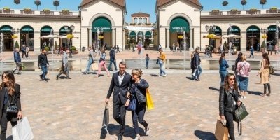 Seravalle Outlet Shooping Day