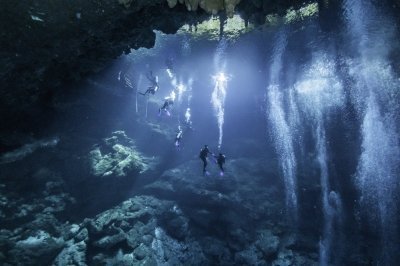 Deep dive in 2 cenotes in a half-day