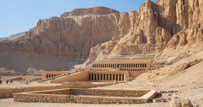 Discover the treasures of Luxor Visit East and West Nile Banks.