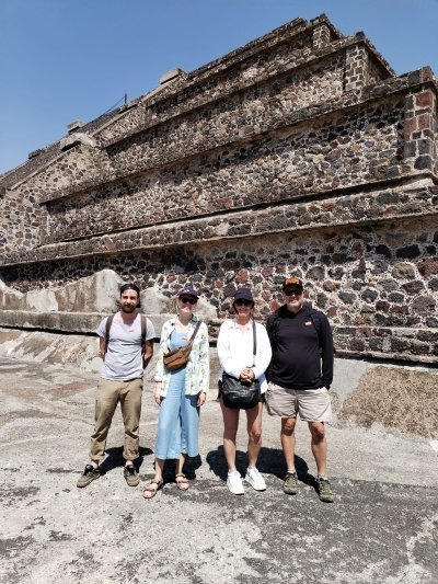 vive la experiencia única vuelo en globo por Teotihuacán