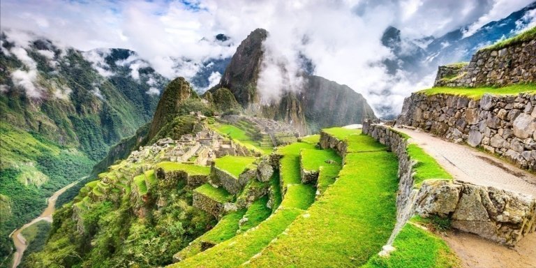 Day Trip Tour to Machu Picchu from Cusco by Train