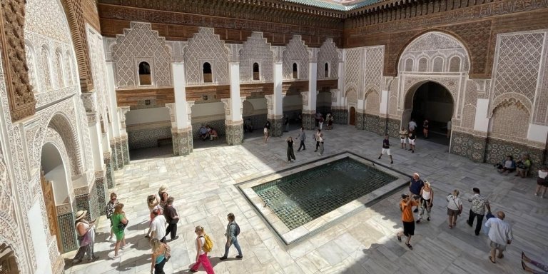 Marrakech sightseeing tour : Koutoubia Mosque, Bahia Palace . . .