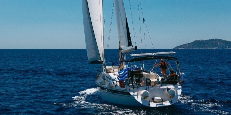 Porto Carras / Chalkidiki: Private Day Cruise - Elan 45