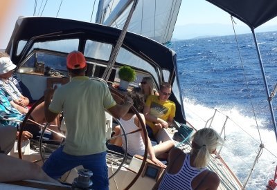 Private Daily cruise to Delos & Rhenia islands with Ursa Major