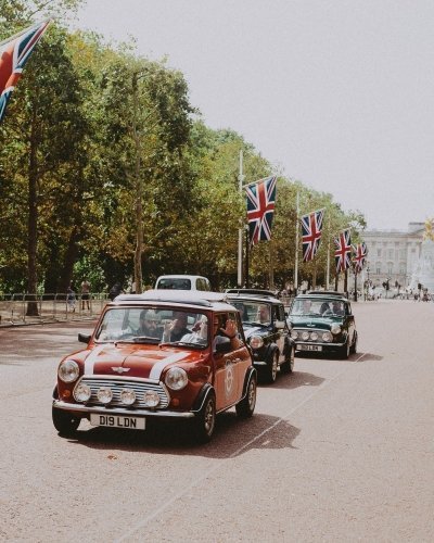 4hr Best Bits Tour of London in a classic car