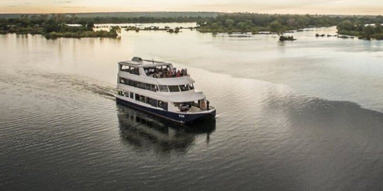 Luxurious Sunset Cruise Victoria Falls with Dinner