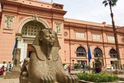 CAIRO DAY TOUR TO GIZA PYRAMIDS EGYPTIAN MUSEUM AND BAZAAR
