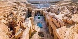 DAY TOUR VISIT DENDARA AND ABYDOS TEMPLES