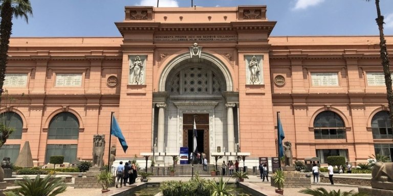 CAIRO HALF DAY TOUR VISIT EGYPTIAN MUSEUM