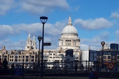 Private Transfer: Heathrow Airport to London Arrival Transfer