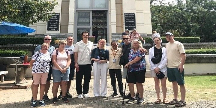 Killing field and Toul Sleng museum Tour