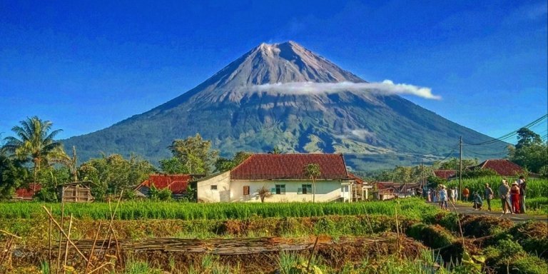 4 days Bromo Ijen Tumpak Sewu start malang or surabaya