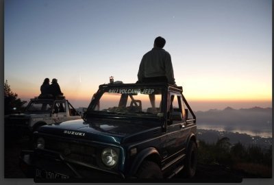 Sunrise jeep tour and coffe plantation