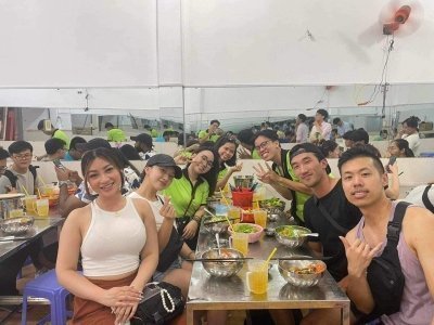 saigon by night and street food tour by motorbike and scooter