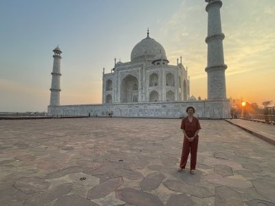 Taj Mahal same day tour from Delhi by Car-All Inclusive