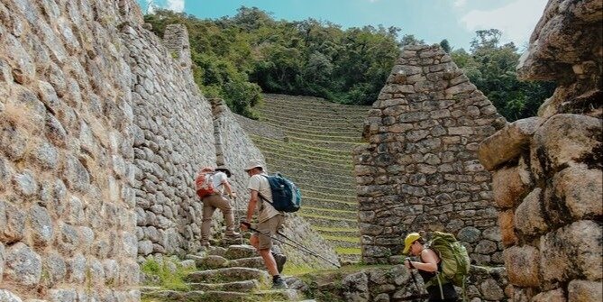Short Inca Trail 2-Days to Machu Picchu
