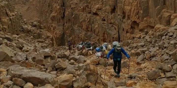 5 days in the Atlas mountains around the green valleys.