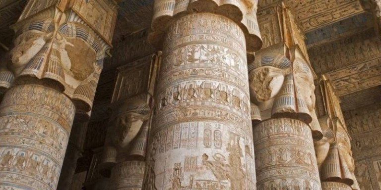 LUXOR DAY TOUR VISIT HABU TEMPLE VALLEY OF WORKERS & QUEENS