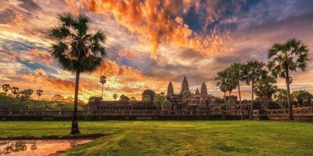 3-Day Angkor Tour: Banteay Srei, Beng Mealea, Tonle Sap Lake