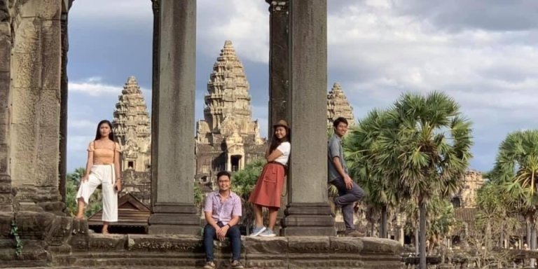 One-Day Small Circuit Tour: Angkor Wat, Bayon and Tra Prohm Temple