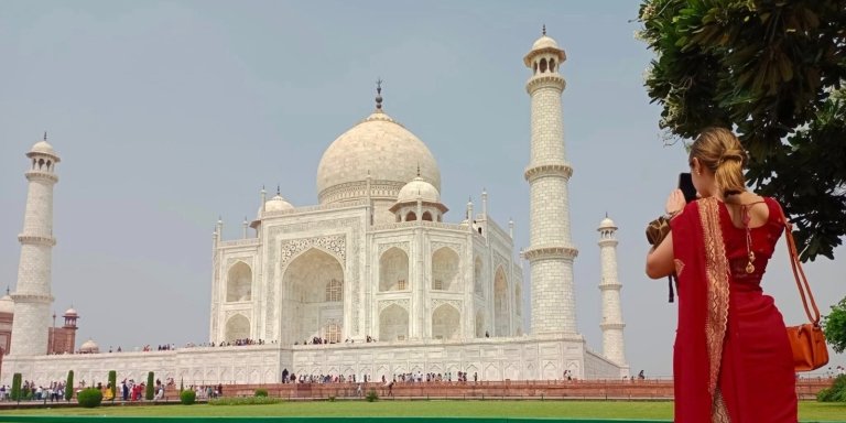 From Delhi: 2-Days Golden Triangle Tour to Agra and Jaipur