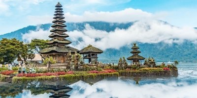 North Bali: Ulun Danu, Banyumala Waterfall and Jatiluwih