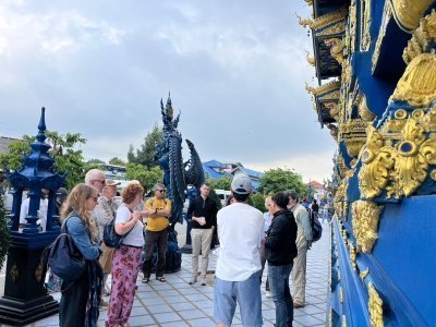 Chiang Rai: Guided Highlights Tour with Thai Buffet Lunch