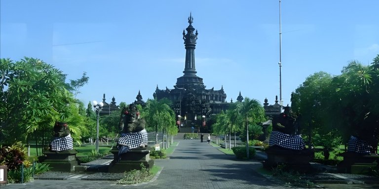 Private Half-Day Tour: Denpasar City Trip with Lunch Packages
