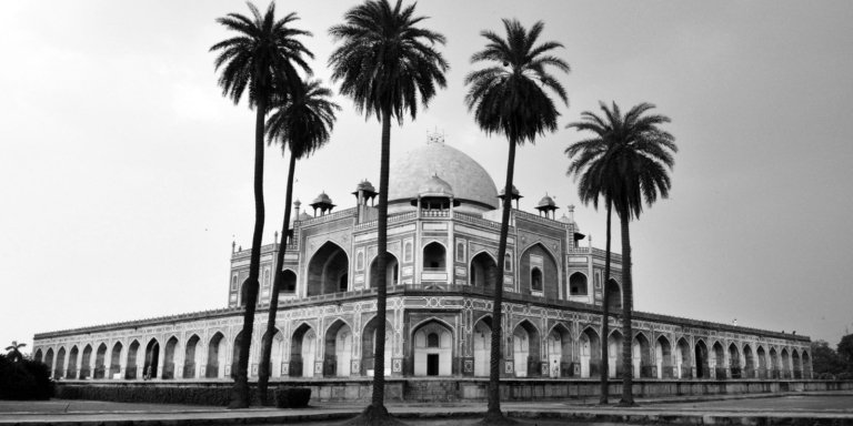 Explore Old and New Delhi
