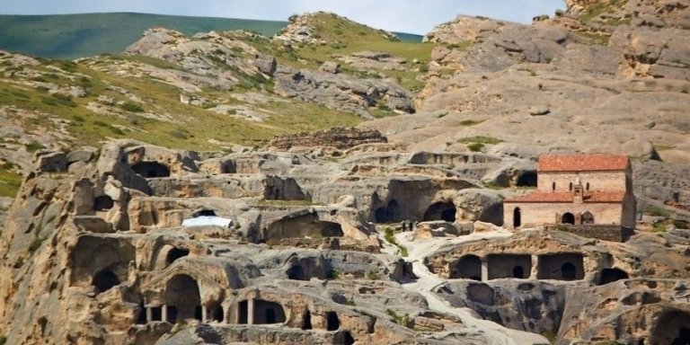 Mtskheta - Jvari Monastery - Gori - Uplistsikhe -Full Day Private Tour