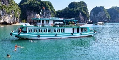 Cat Ba island: full-day cruise to Lan Ha bay and Ha Long bay