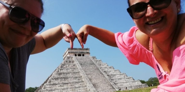 Chichen Itza Maravilla, Cenotes & Valladolid Private Full-Day Tour