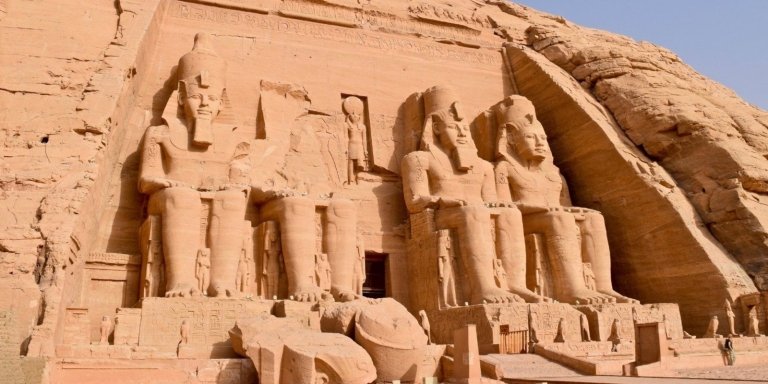PRIVATE GUDIED TOUR TO ABU SIMBEL FROM ASWAN