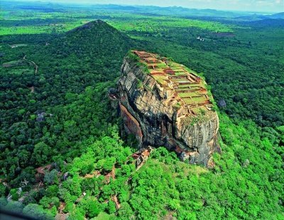 Private Day Trip To Sigiriya and Dambulla From Colombo