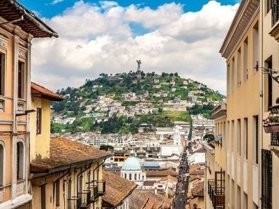 QUITO HISTORICAL TOWN  HALF-DAY TOUR   ECUADOR