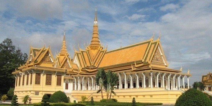 Half Day Trip to Royal Palace and places in Phnom Penh