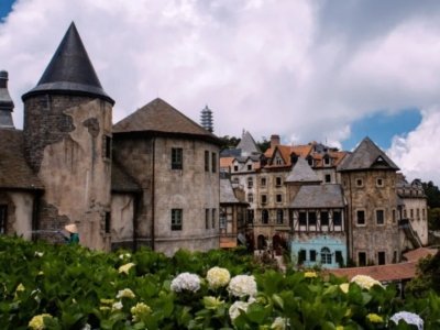 Full-Day Golden Bridge Tour from Da Nang with Buffet