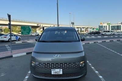 Dubai Full-Day Tour: Hire a Private Car with Professional Driver