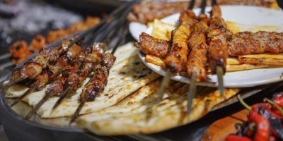 Edible Istanbul: Walking Food Tour of Pera