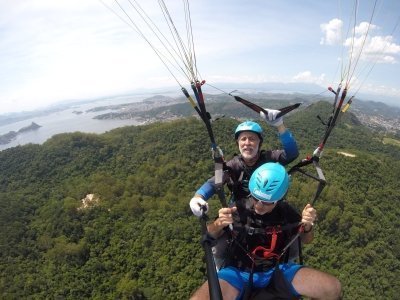 Paraglider Tandem Flight in Niteroi - Rio de Janeiro