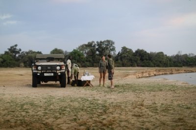 Victoria Falls - Southluangwa National Park - Luxury Safari Tour