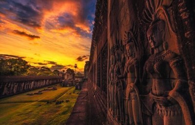 2-Day Angkor Tour: Sunrise, Sunset & Banteay Srei temple
