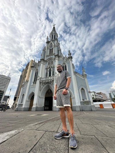 Private city tour in Cali by taxi