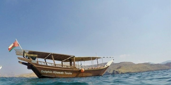 Full day dhow cruise to the fjords of Musandam