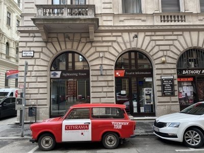 Interactive True Crime Mystery Hunt in Budapest