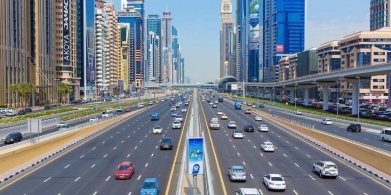 One way Transfer From / To Dubai Airport and hotels