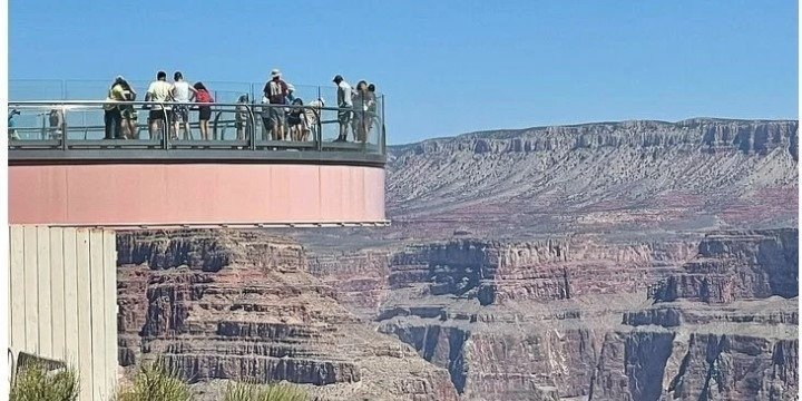 Grand Canyon and Hoover Dam Full Day Small Group Tour