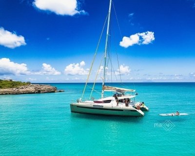 5 Hour Luxury Catamaran Day Sail in Sint Maarten